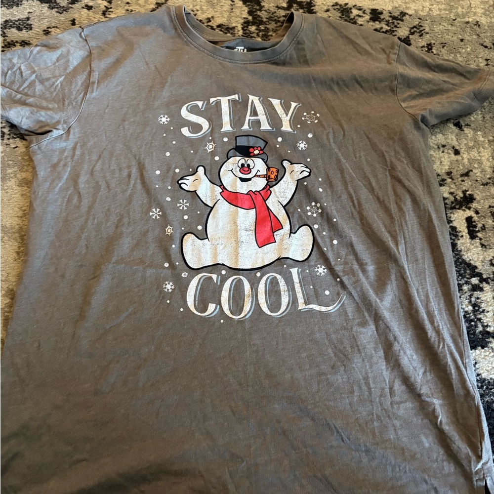 Maurices Grey Graphic Tee with White Snowman and Red Scarf